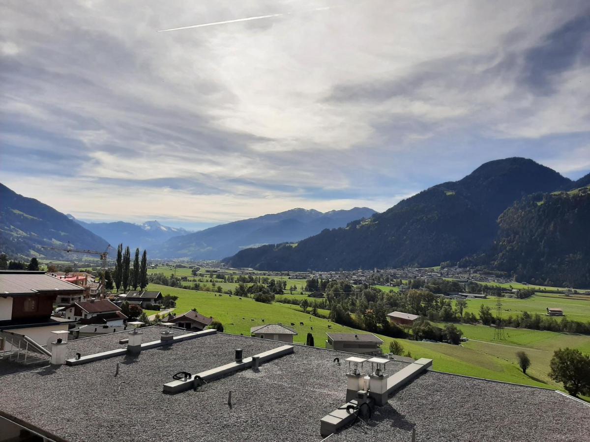 Apart Mountainview Bruck am Ziller Exterior photo